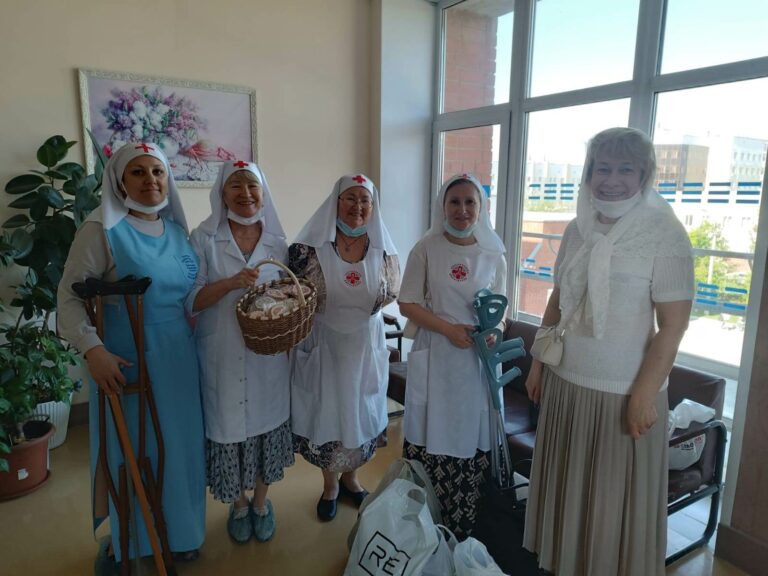 Работаем, братья! Церковь подставляет военным надёжное плечо