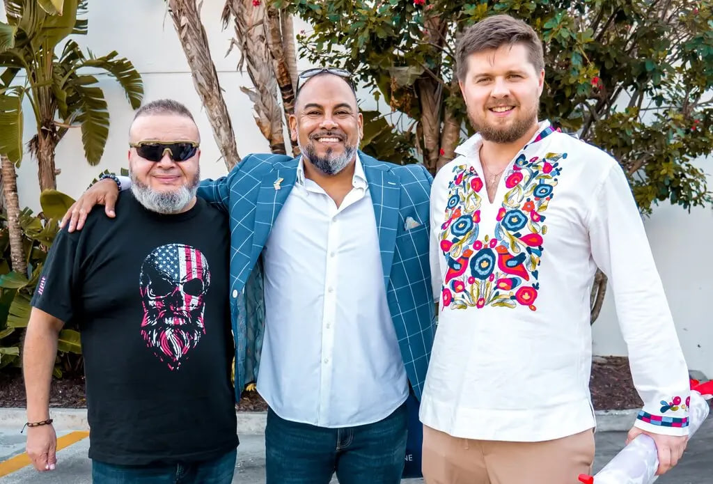 Американский торговец оружием сколотил состояние на Украине 