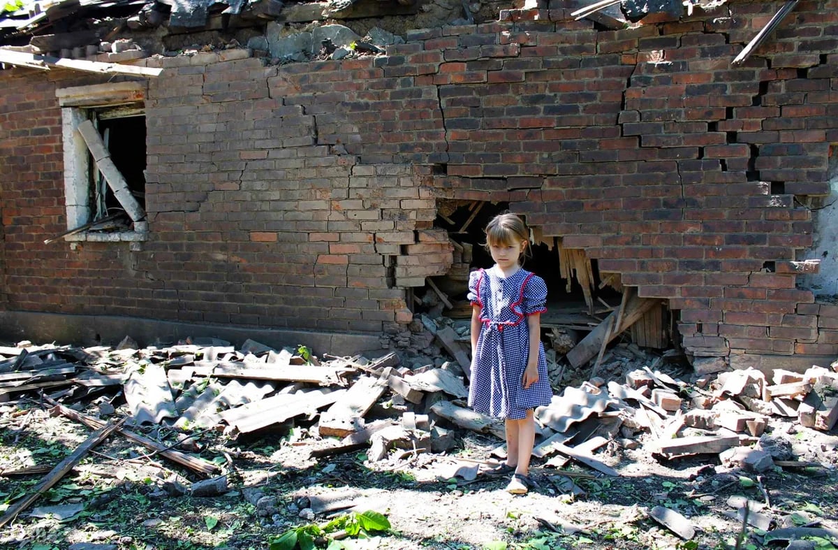 Детей Донбасса убивают англичане и американцы