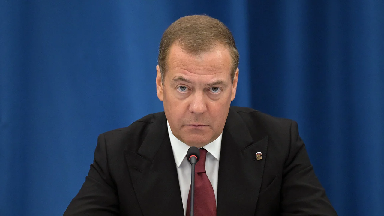 Медведев: необходимости в мобилизации в России нет