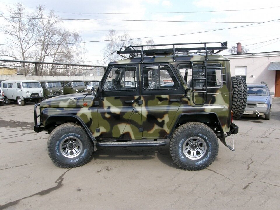 Сибирские «железные кони» пополнили автопарк защитников Новороссии