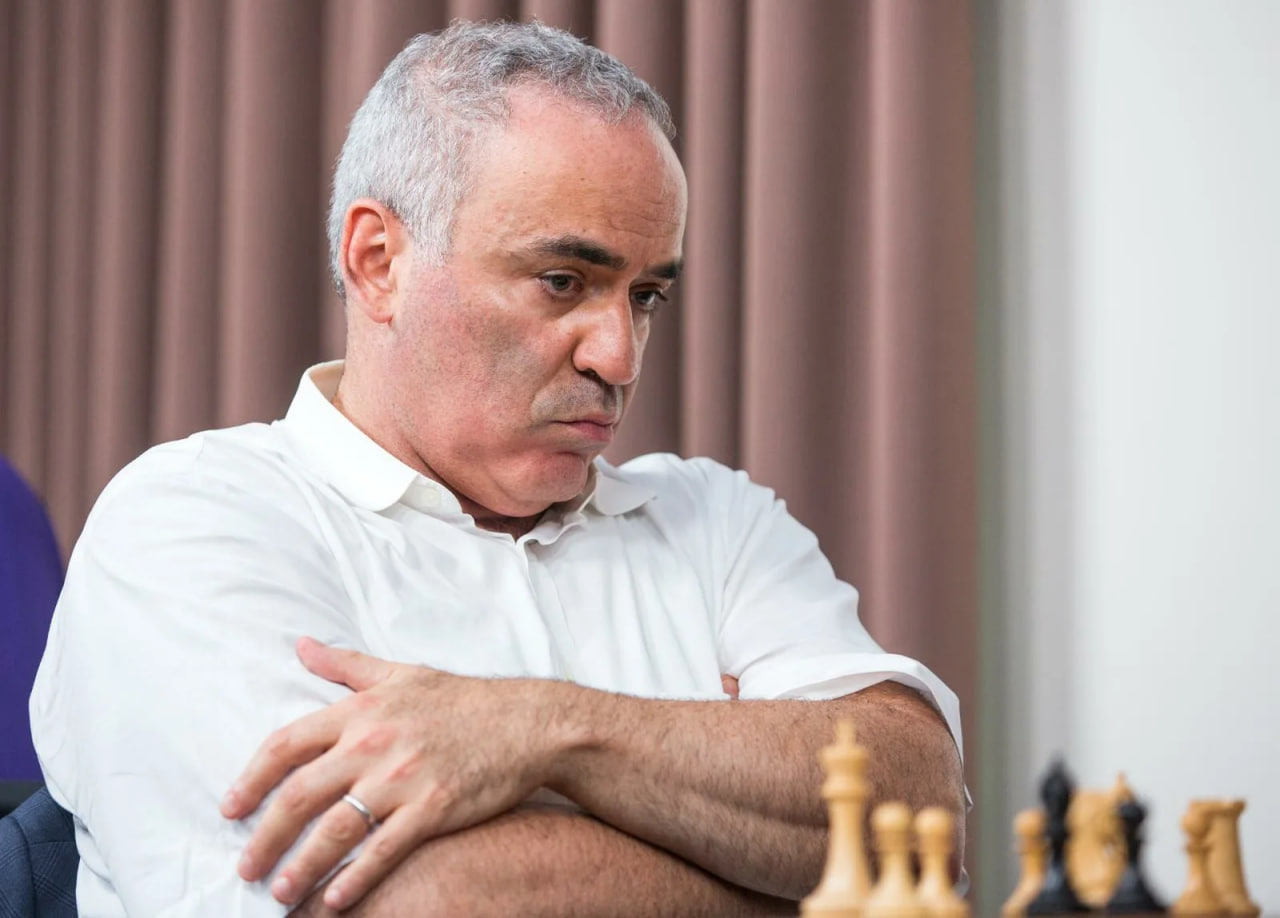 Гарри Каспаров* заочно арестован в Москве за оправдание терроризма