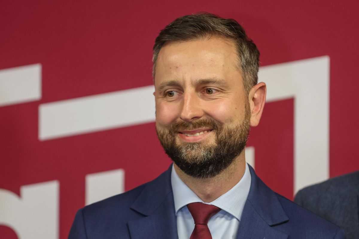 В Польше заявили, что ни одна страна НАТО не станет сбивать ракеты над Украиной