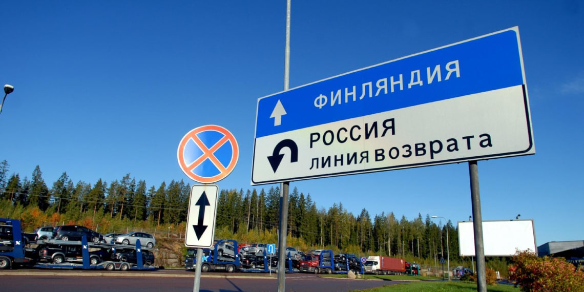 Финляндия запретит въезд российским автомобилям 