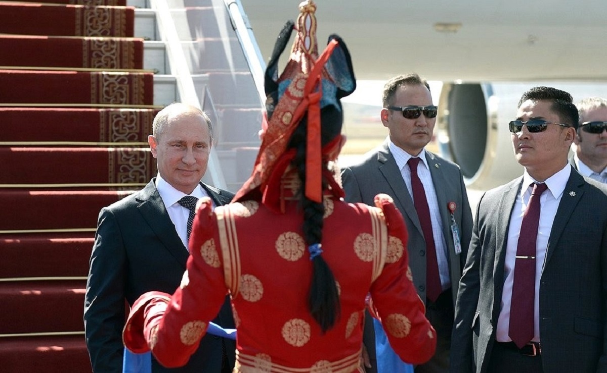 Монголия заверила Кремль, что не будет арестовывать Путина в ходе его визита