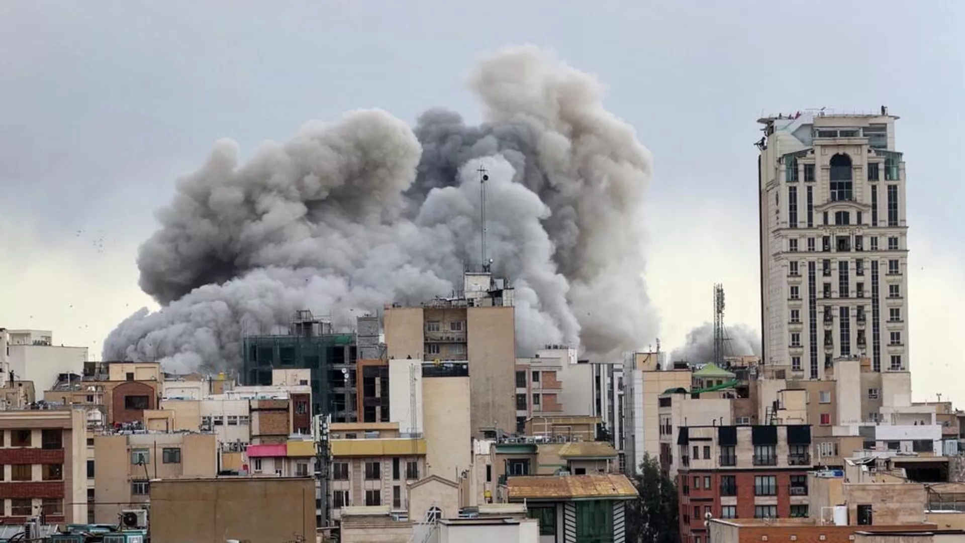 «Это не наша война, она нам навязана»: Иран отражает агрессию США и Израиля