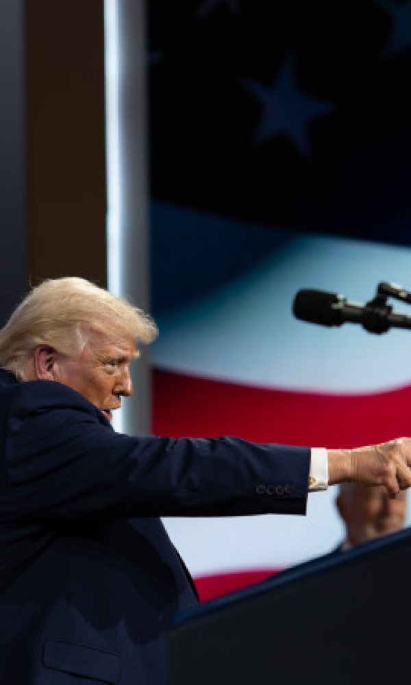 Трамп заявил, что США могли бы захватить остров Харг и «забрать иранскую нефть»