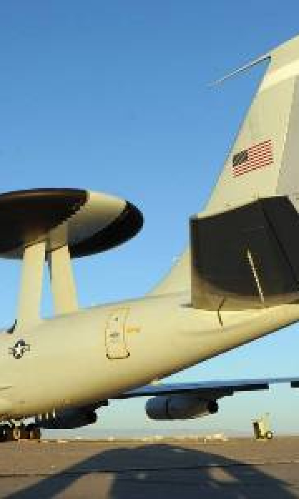 Испания ограничивает воздушное пространство в связи с операцией в Иране