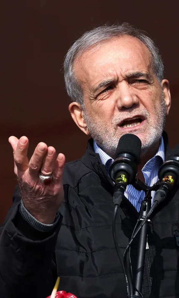 Президент Ирана назвал условия для прекращения войны с США и Израилем