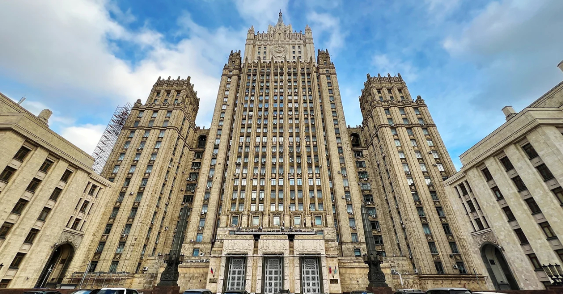 В МИД РФ заявили, что США склоняют Киев к уступкам в переговорах с Москвой