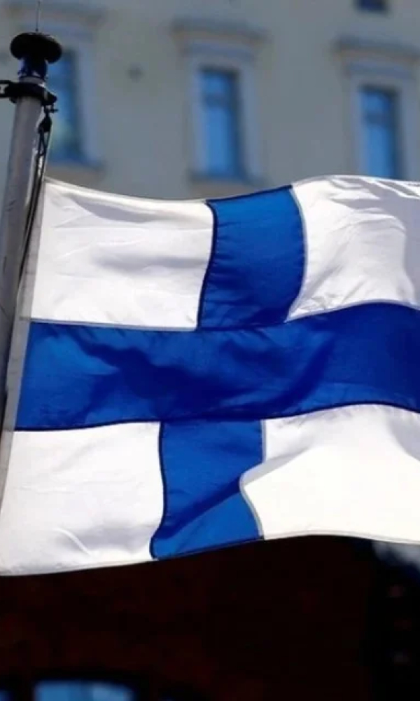 Посол РФ: разрыв связей с Россией отбросил экономику Финляндии к уровню 90-х